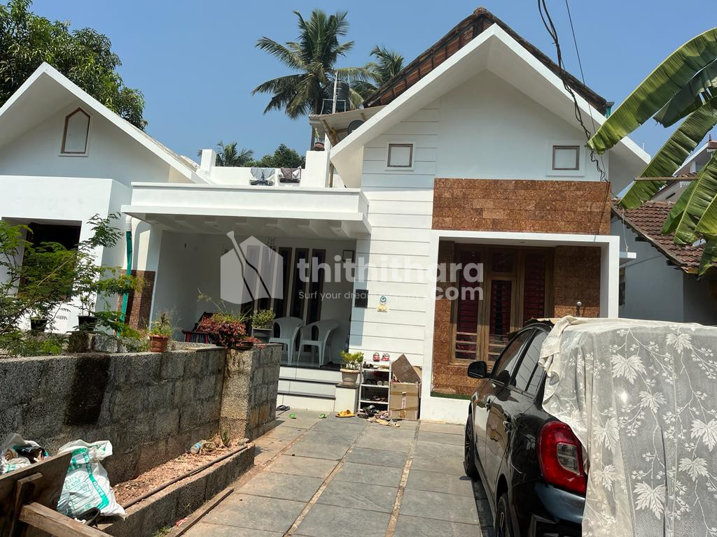 3 BHK INDEPENDENT HOUSE FOR SALE AT MANKAVU, CALICUT