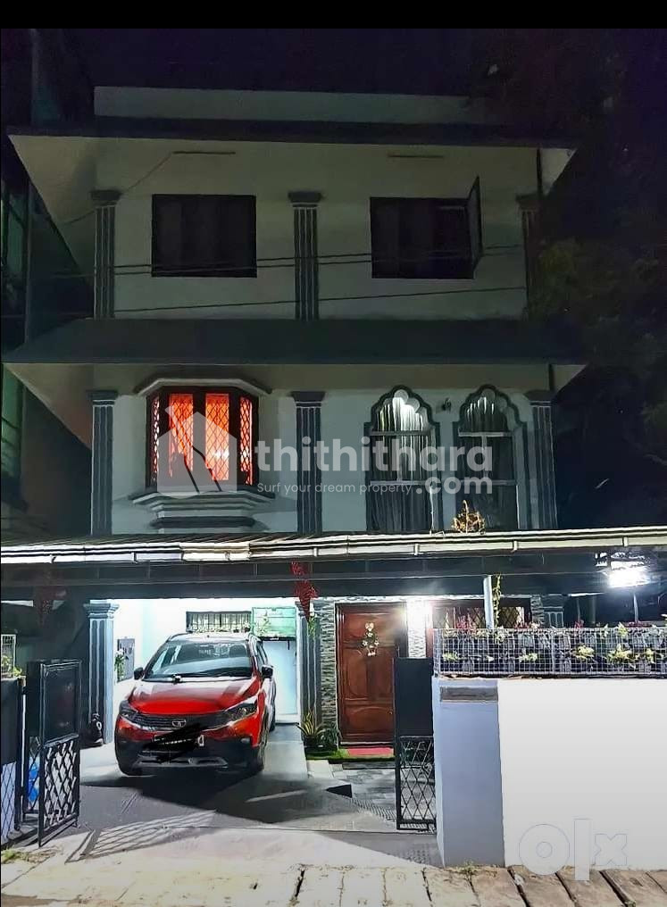 Commercial Building for sale at Kochi Ernakulam