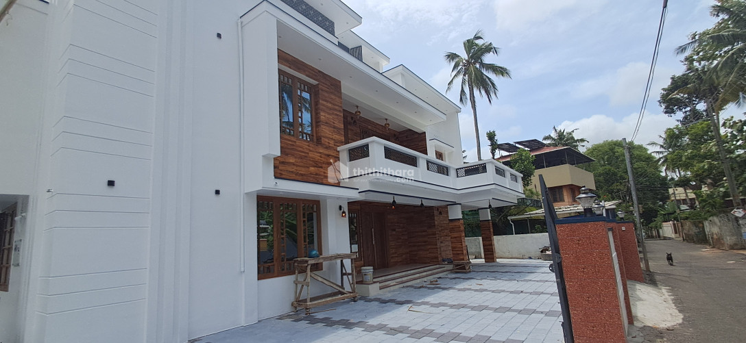 5 BHK Independent House for sale at Thirumala Thiruvananthapuram  