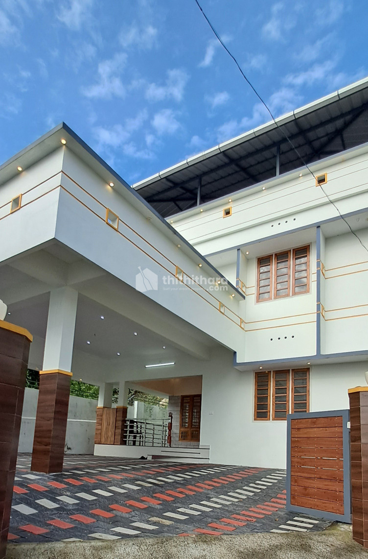 5 BHK Independent House for sale at Kundamankadavu Thiruvananthapuram