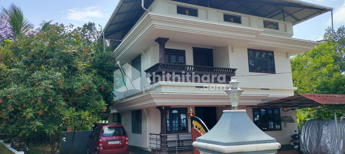 3 BHK Independent House for sale at Ayyanthole Thrissur