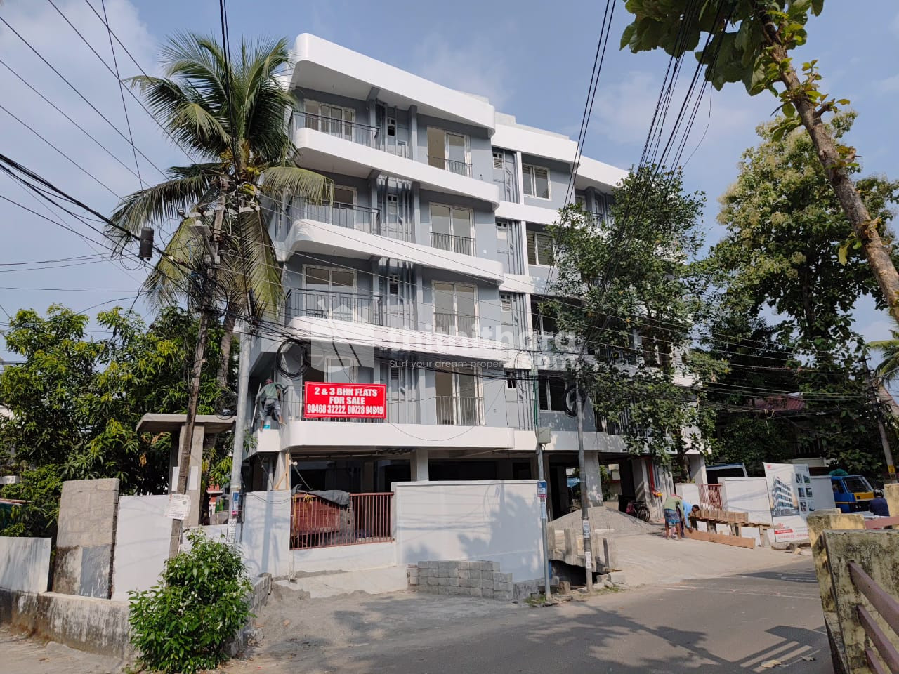 READY TO MOVE IN 3 BHK FLAT FOR SALE IN EDAPPALLY KOCHI