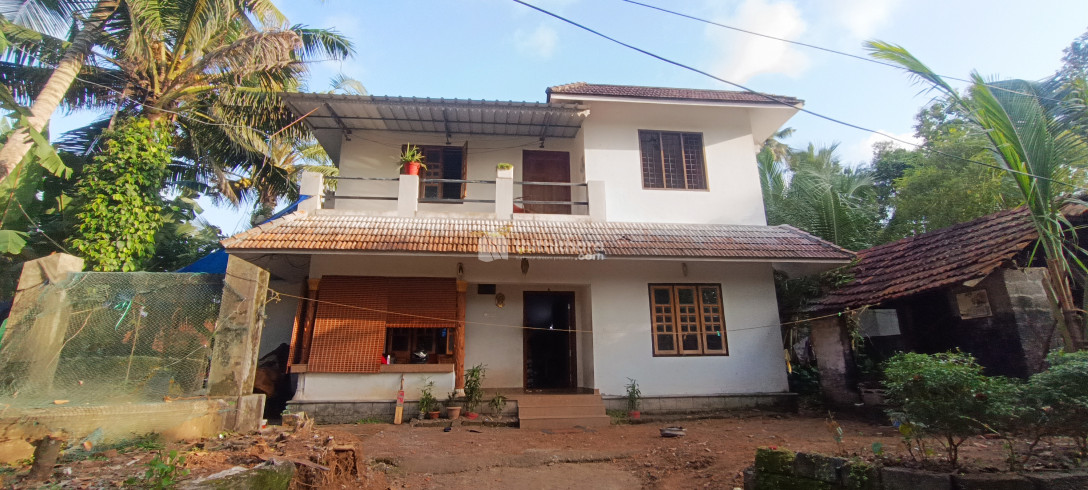 4 BHK Independent House for sale at Tiruvalla Pathanamthitta