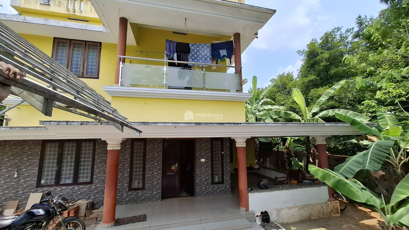  Independent House For Sale In  Irinjalakuda Thrissur 