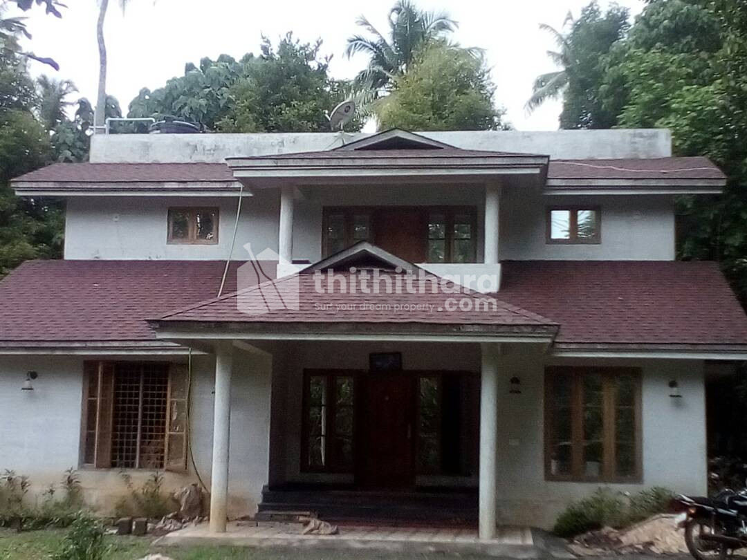4 BHK Independent House available for Sale in Angamaly Ernakulam