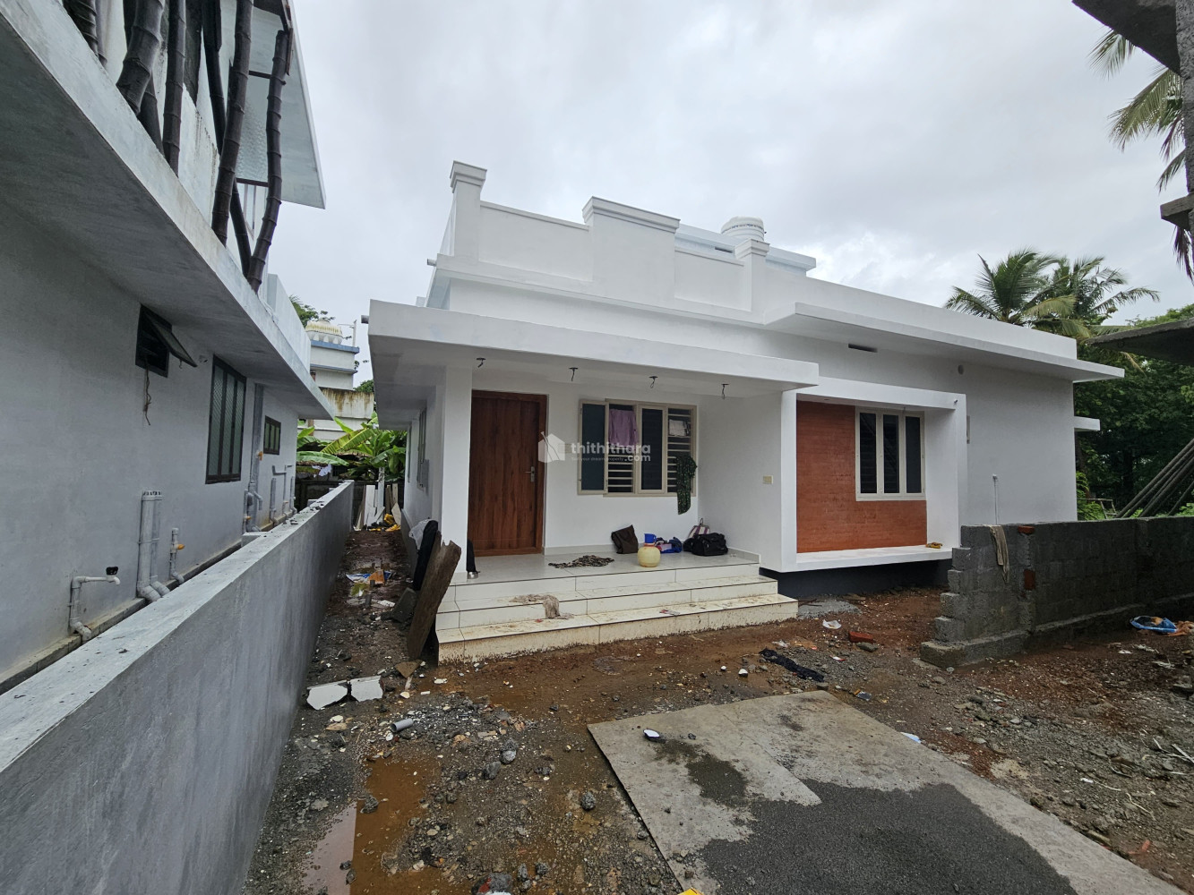 2 BHk Independent House available for Sale in pottore Thrissur.