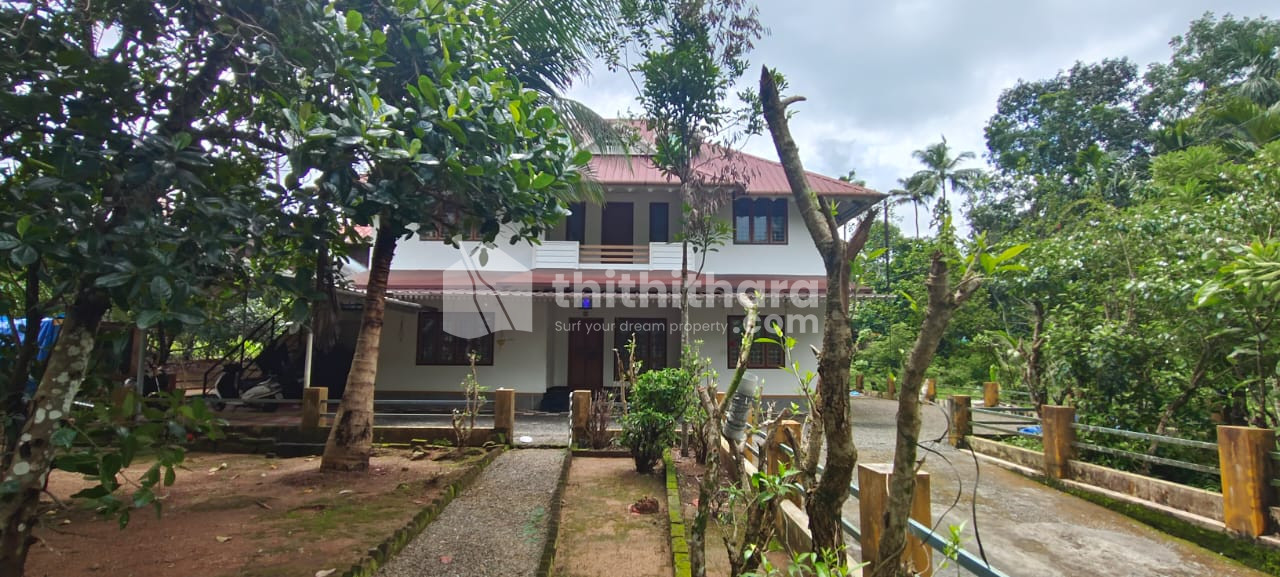 4 BHK Independent House available For Sale in Muvattupuzha Ernakulam