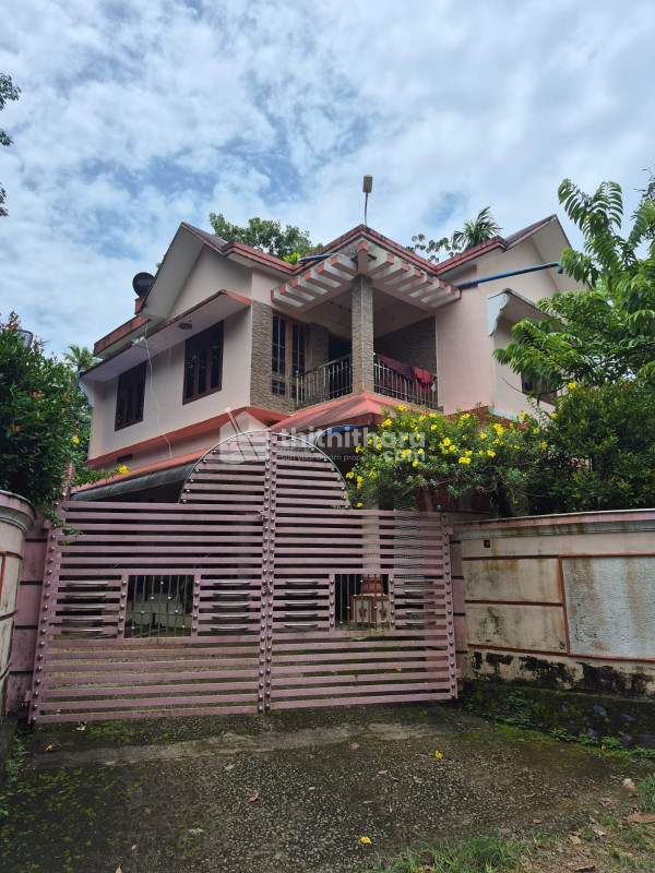 4 BHK Independent  House available for Sale in Aranmula Pathanamthitta