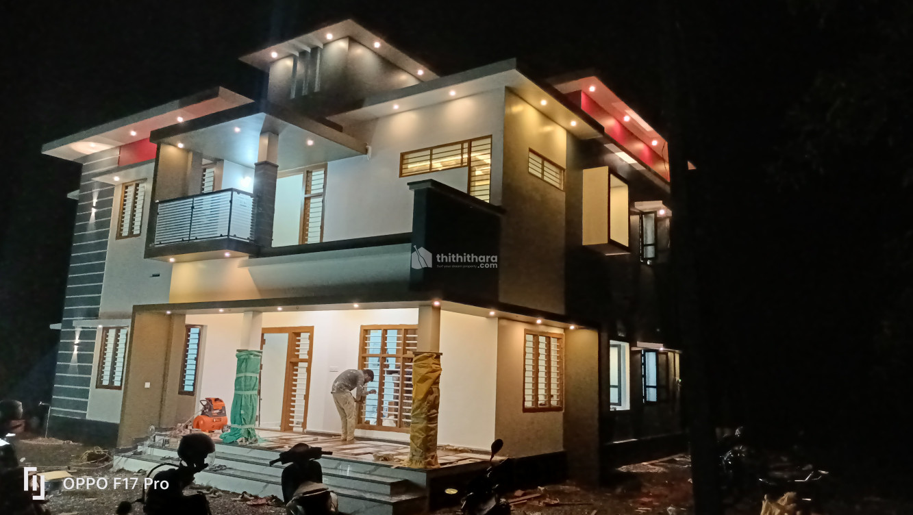 4 BHK house for sale at Mannarkad ,Palakkad
