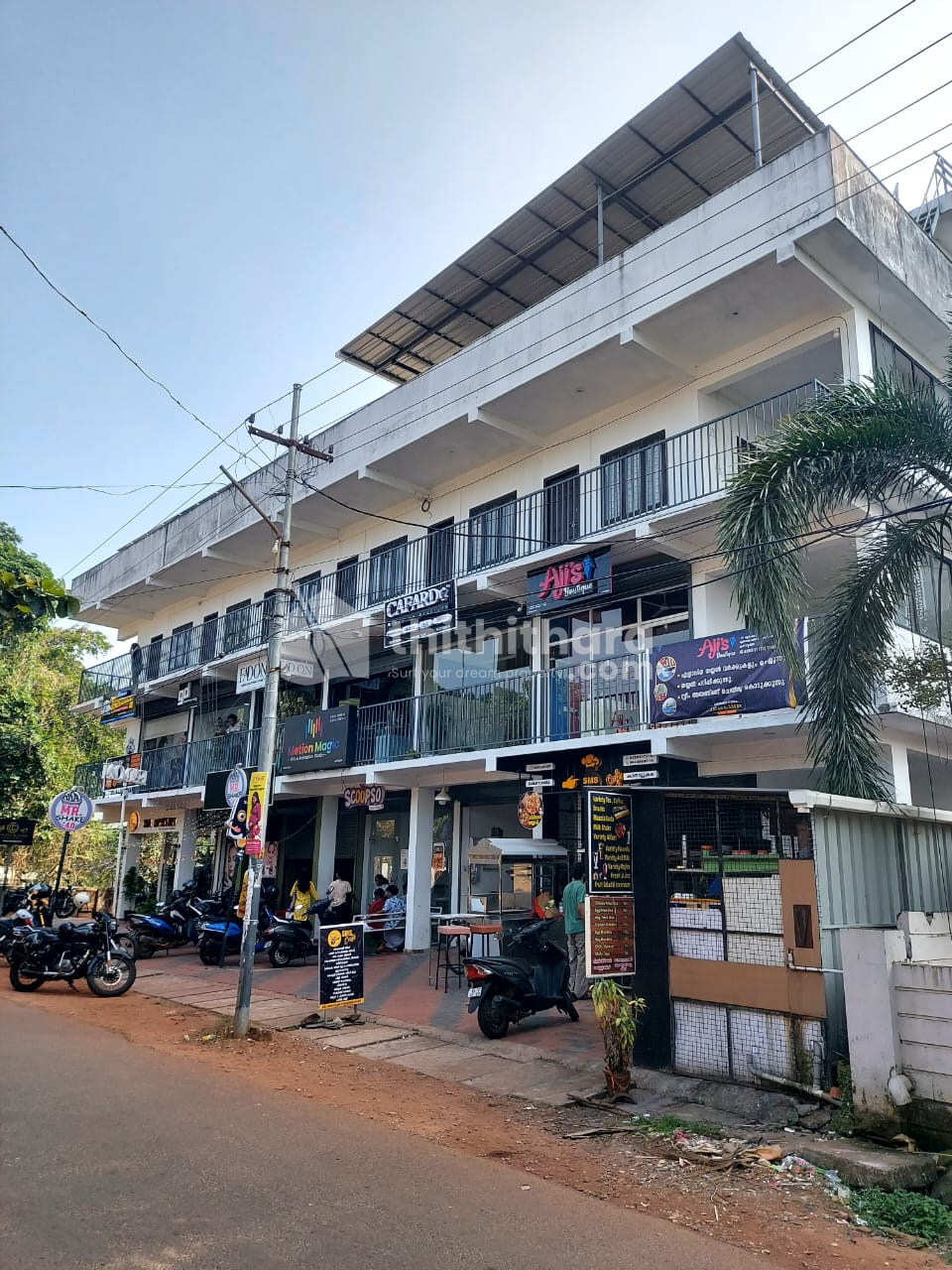 Commercial Building available for Sale in West fort Thrissur