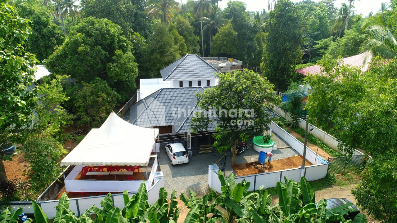 3 BHK Independent House available for Sale in Chalakudy Thrissur