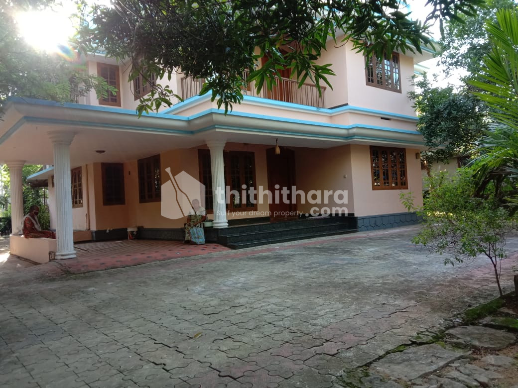 4 BHK Independent House available for Sale in Pattikkad Thrissur