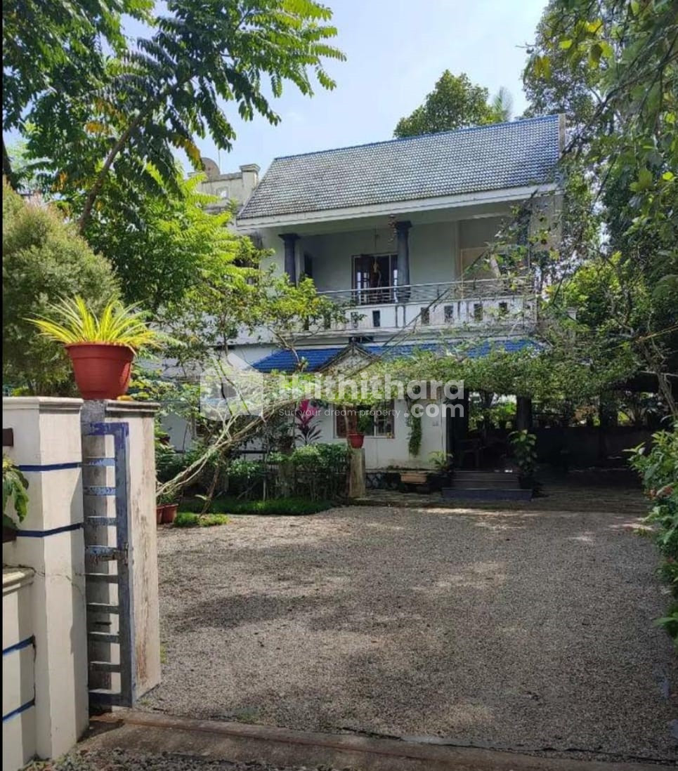 4BHK Independent  House available for Sale at Chottanikkara Ernakulam