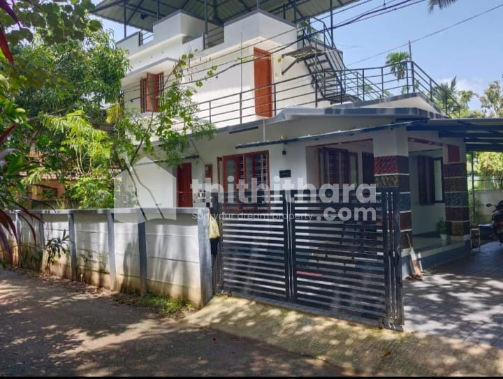 3BHK Independent House available for Sale in Pazhaveedu Alappuzha
