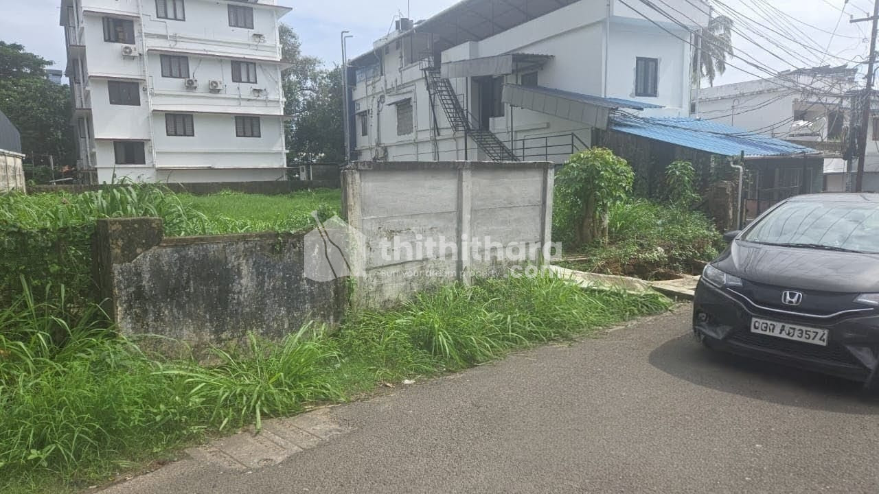 Commerical Plot Available for sale at east fort Thrissur