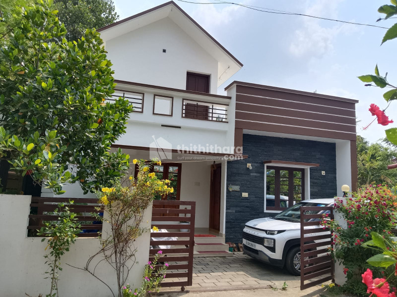 2BHK Villa Available for sale in Arimpur Thrissur
