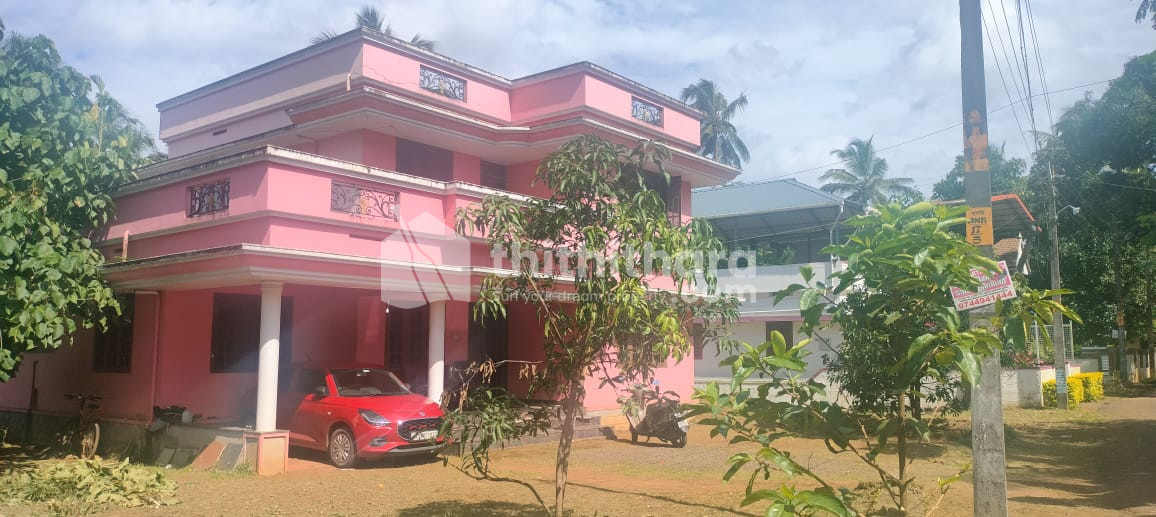 4BHK Independent House Available for sale at kuttoor Thrissur 