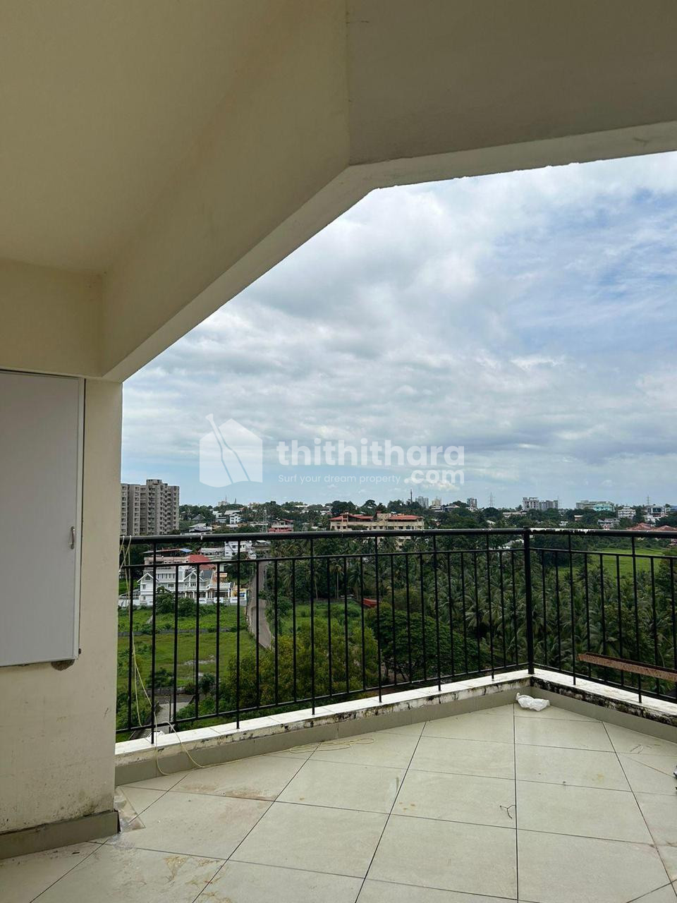 Flat/Apartment Avalible for rent at Kakkanad Ernakulam 