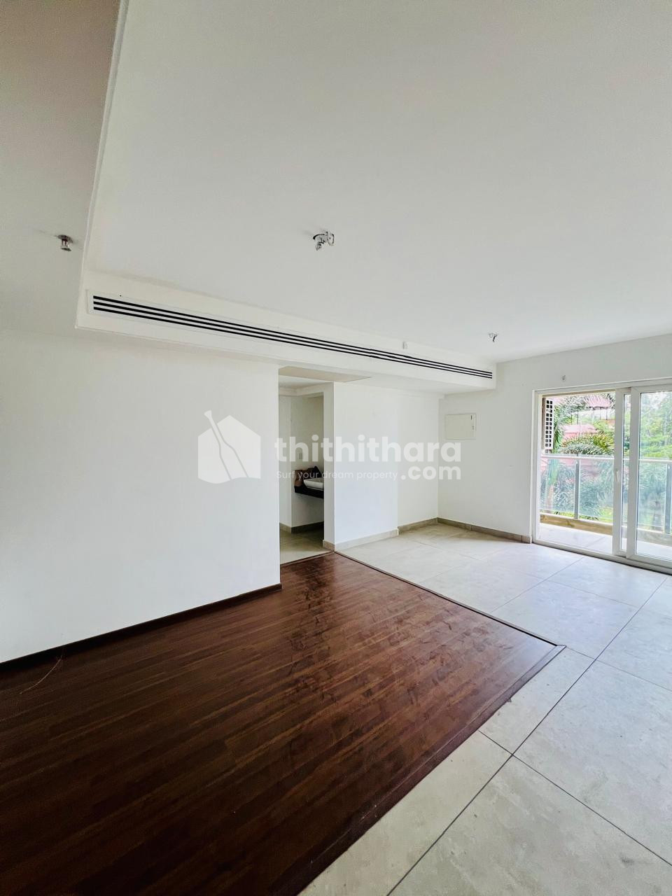 3BHK Flat/Apartment available for Sale in Vytila Ernakulam