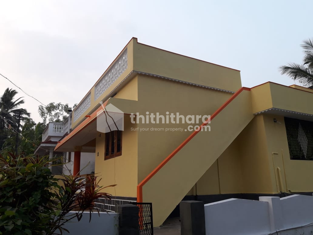 2 BHK house for rent at  Nenmmara, Palakkad