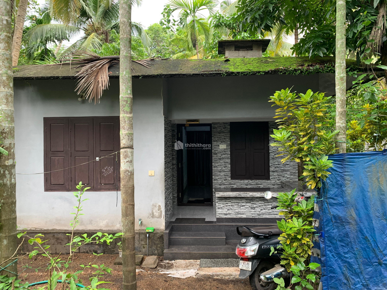 2BHK Independent House Available for Sale in Chavakkad Thrissur