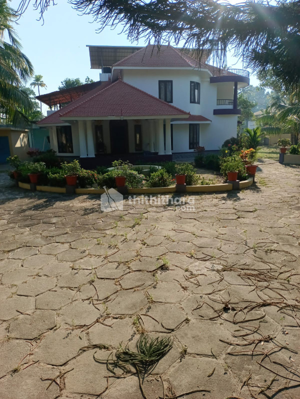 4BHK Independent House Available for Sale in Karunagappally Kollam