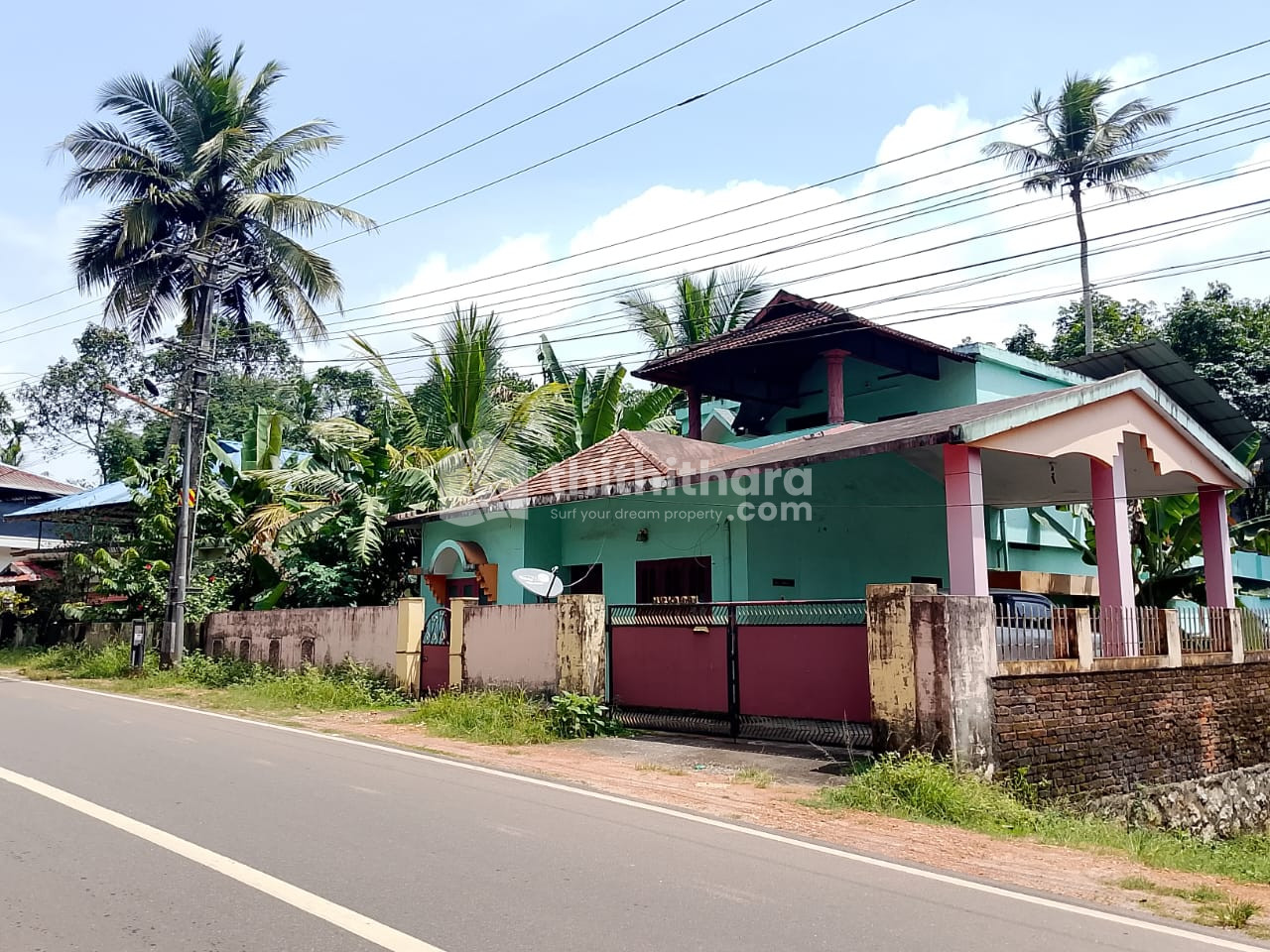 6 BHK Independent  House available for Sale in Nedumangad Thiruvananthapuram