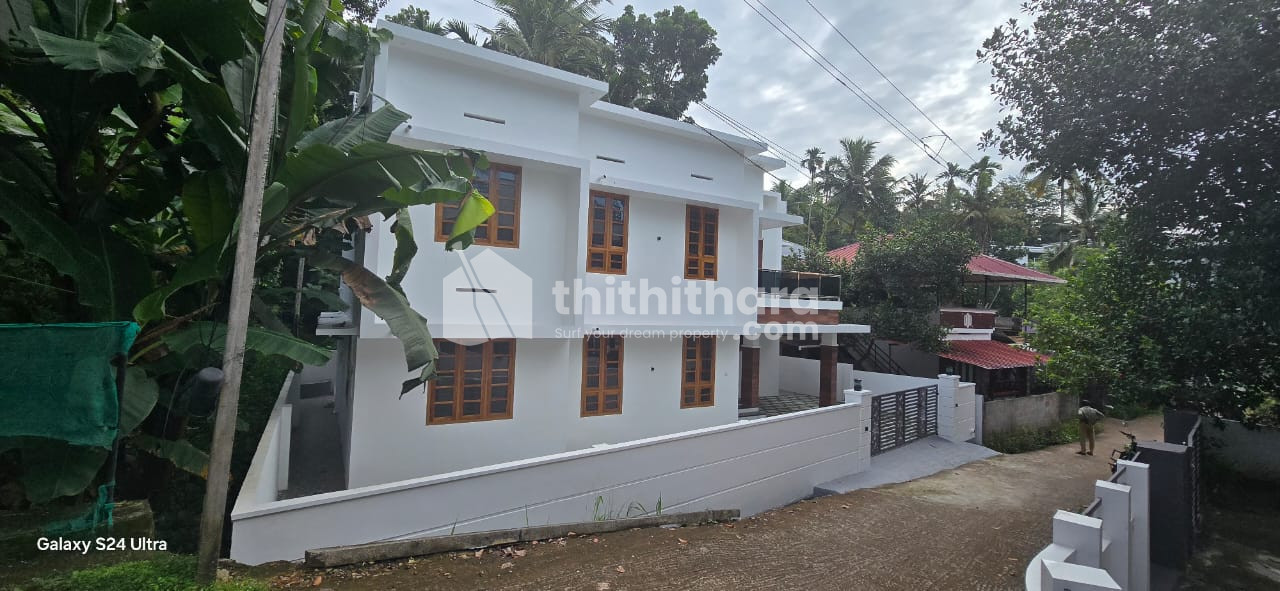 4 BHK Independent House available for Sale in Kavadithalakkal Thiruvananthapuram