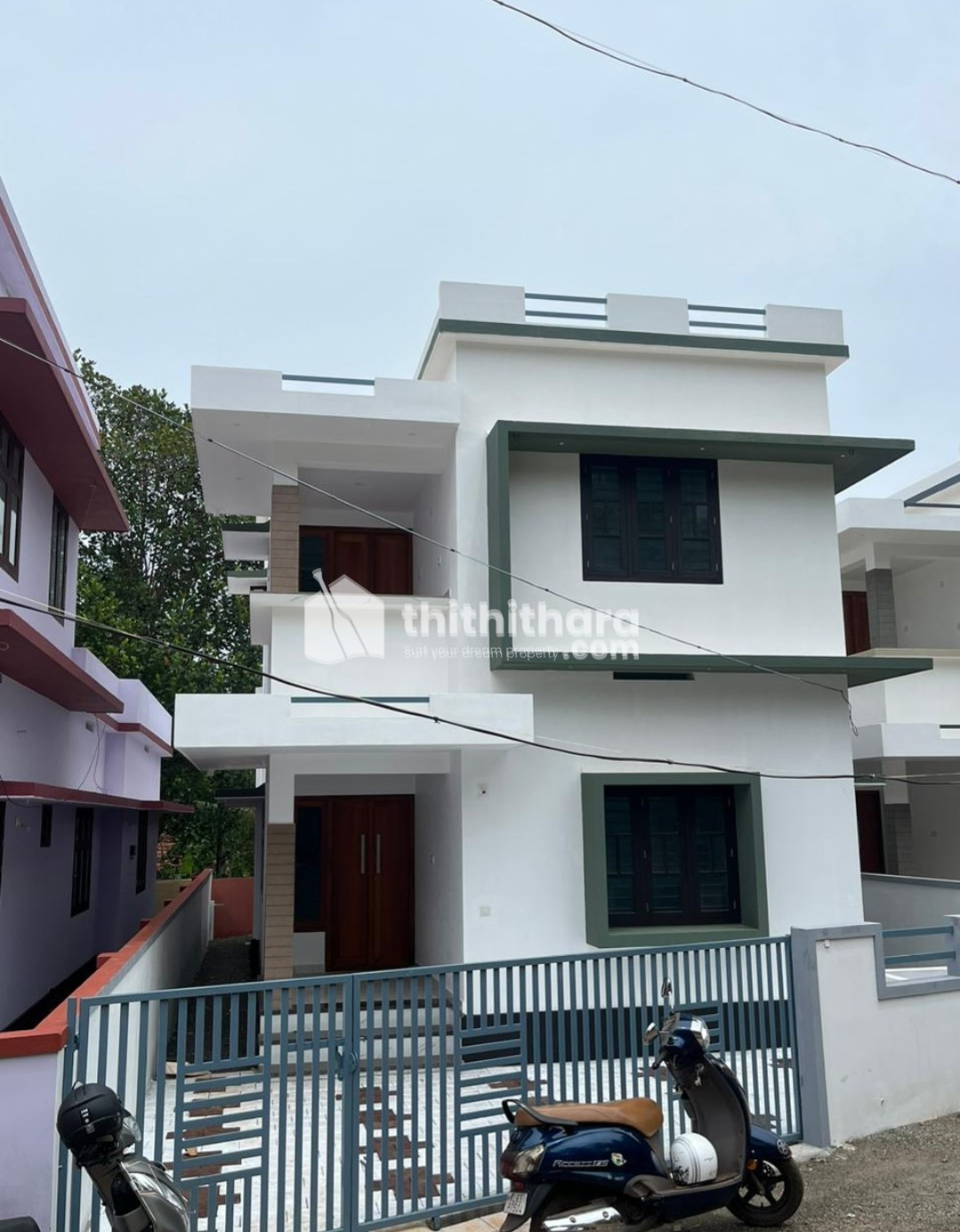 വീടും സ്ഥലവും വിൽപ്പനക്ക് 