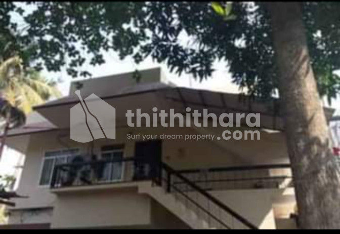 Urgent house sale at SN junction, Thripunithura