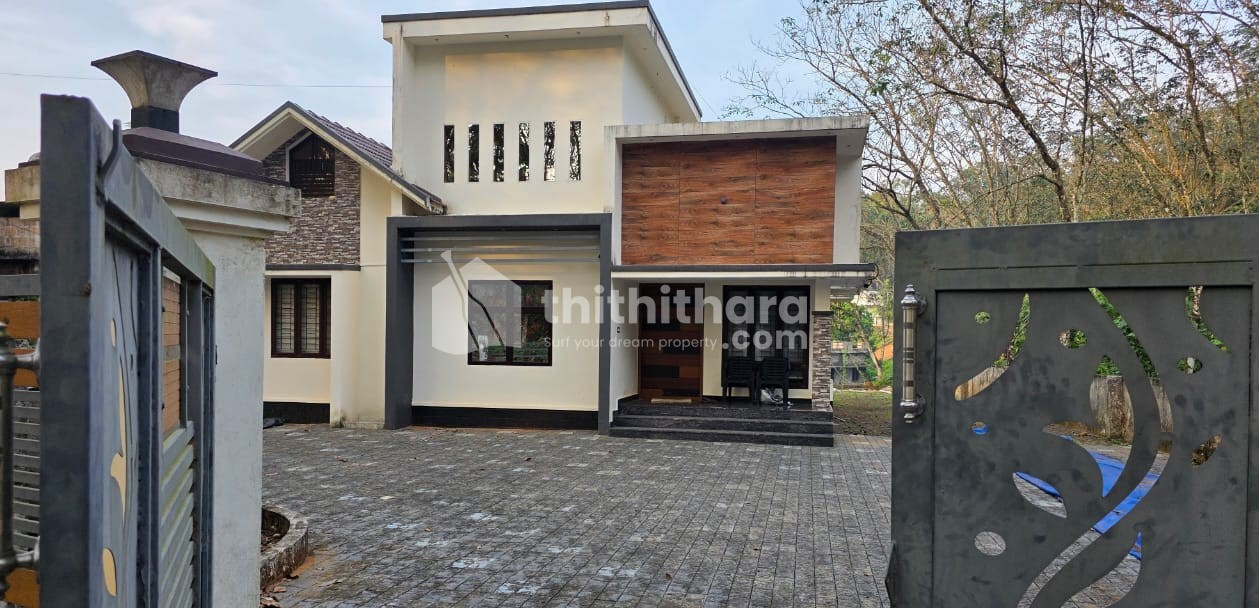 3BHK Independent House available for Sale in Kulathur, Mallappally, Pathanamthitta