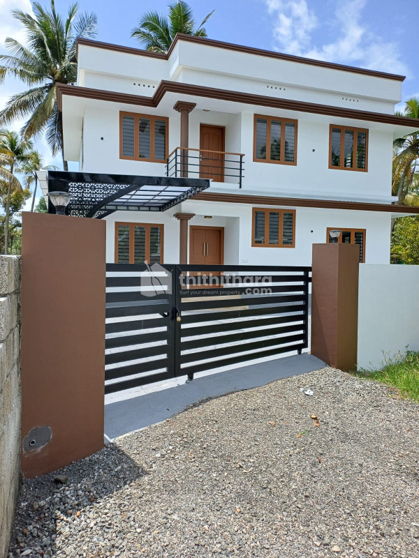 3 BHK Independent House available for Sale in Aluva Ernakulam