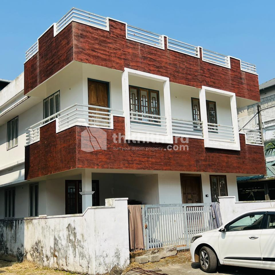 4 BHK house for sale at Meenchira,Ernakulam