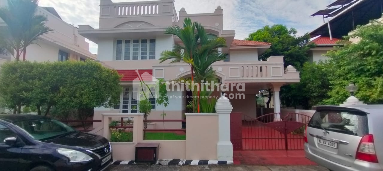 4BHK Villas Available for Sale in Chembukkav Thrissur