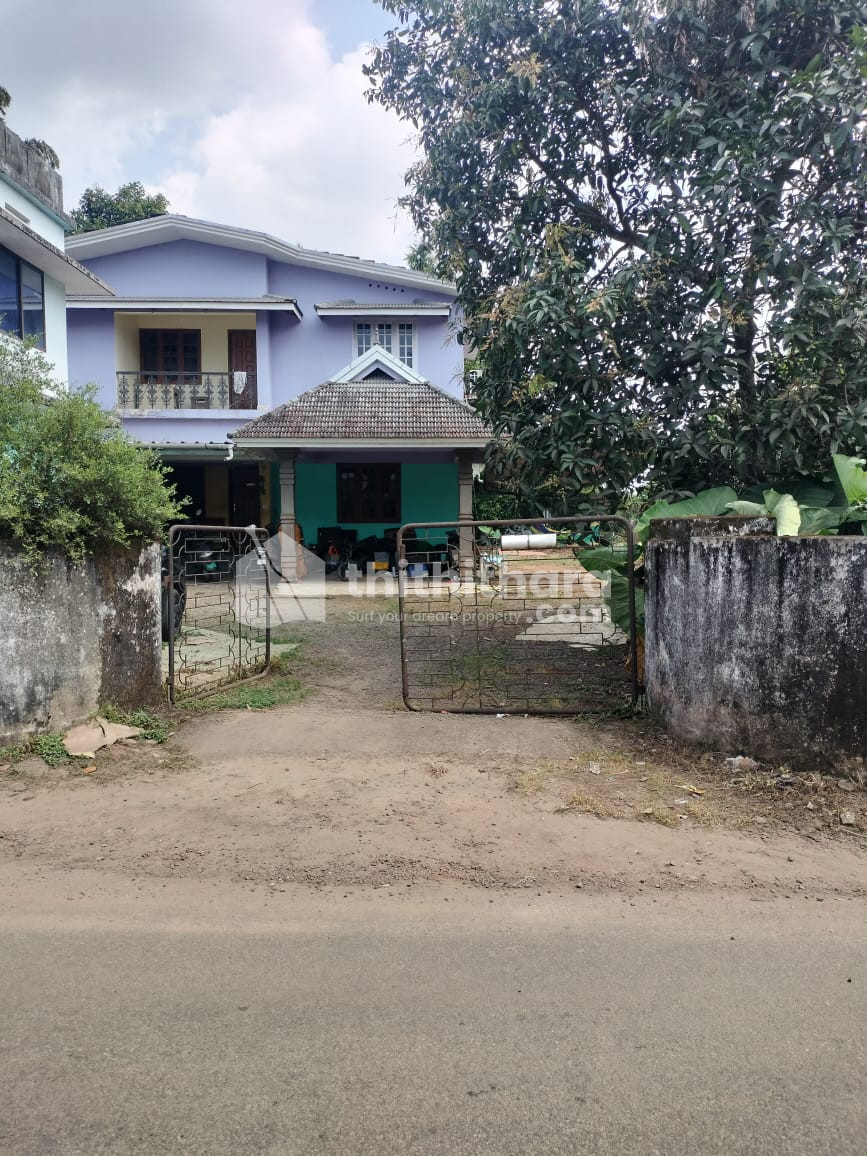 5BHK Independent House Available for Sale in Aluva Ernakulam