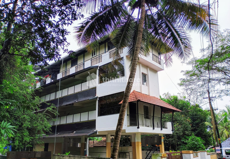 Commerical Building Available for Sale in Cheroor Thrissur