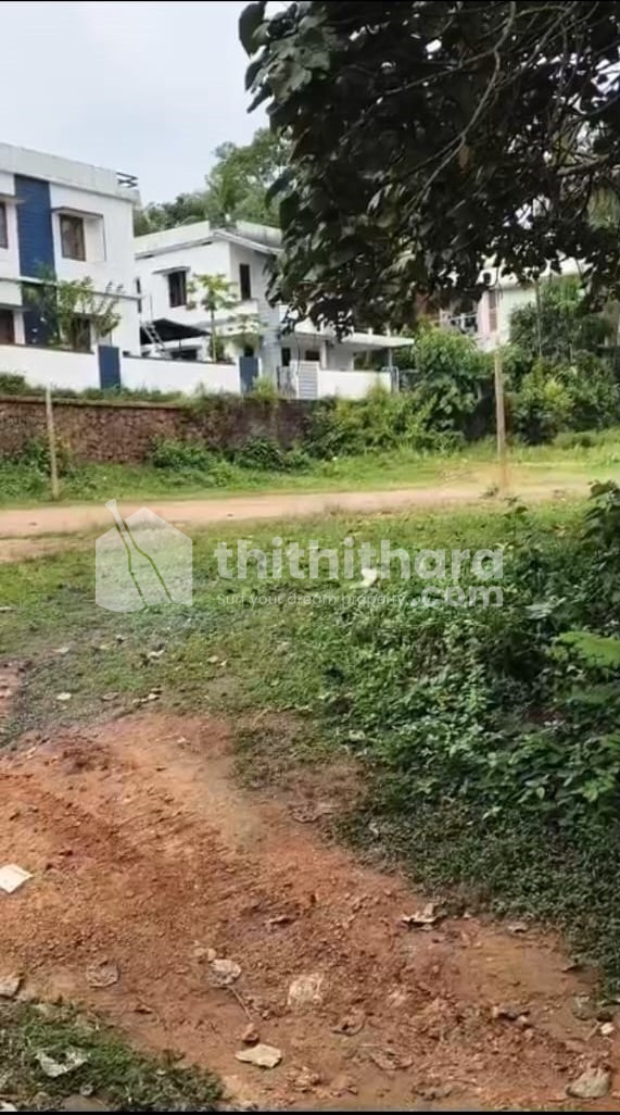 Residential Land Available for Sale in Pantheerankavu Kozhikode
